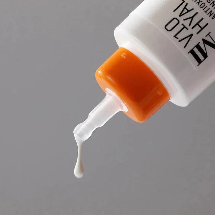 SOME BY MI V10 hyal Antioxidant Sunscreen spf50+ pa++++ واقي الشمس بالفيتامينات من سمباي مي