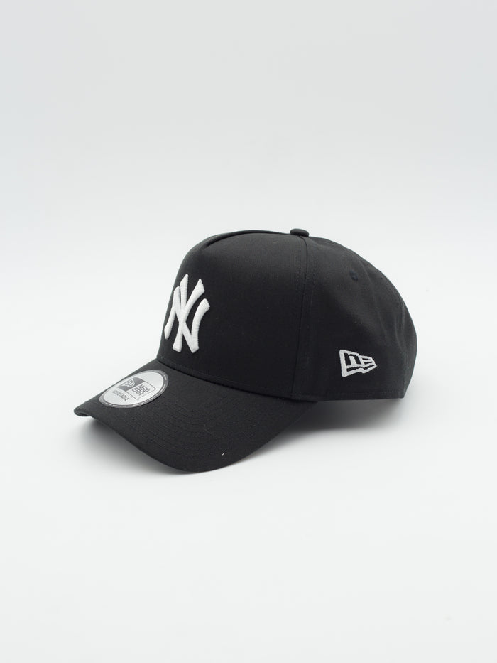 9FORTY E-frame League Essential New York Yankees Black/White