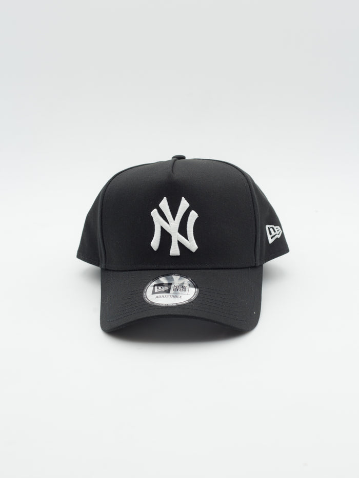 9FORTY E-frame League Essential New York Yankees Black/White
