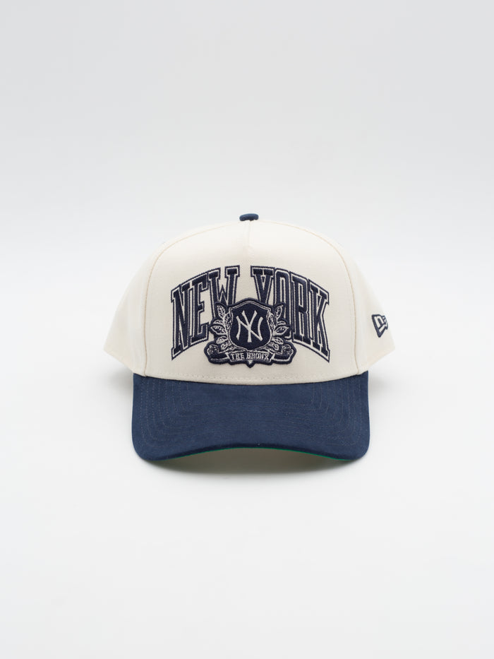9FORTY E-Frame Wordmark Suede New York Yankees Beige/Navy