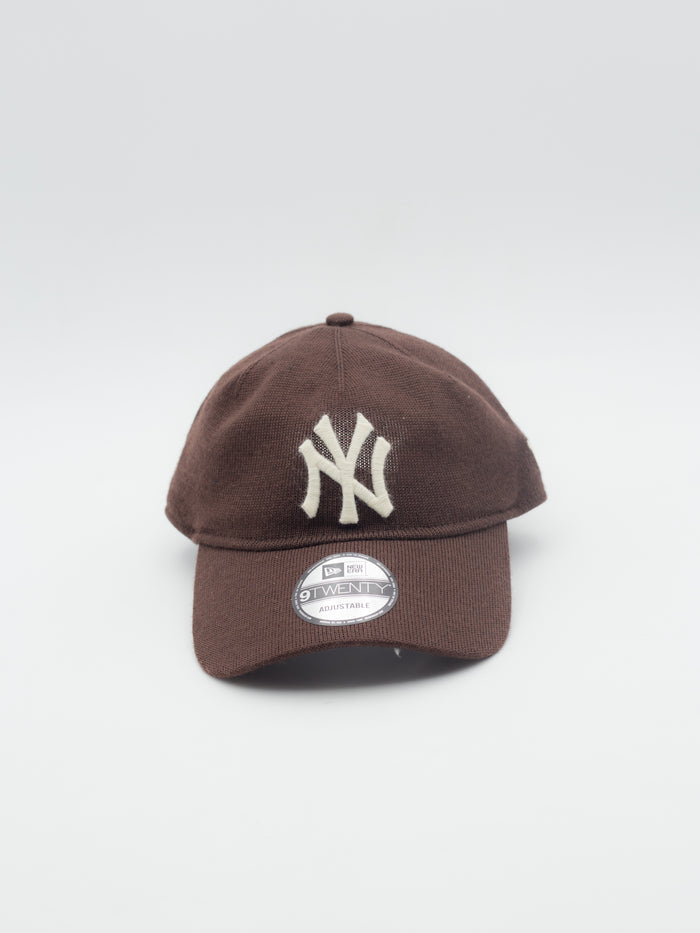 9TWENTY Merino Wool New York Yankees Brown