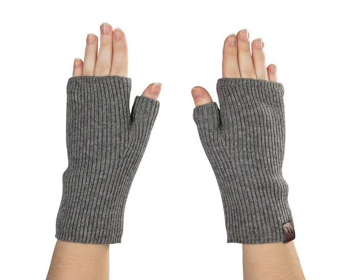 Back on Track Ash knitted wrist gaiters with infrared tech for warmth, joint support, and everyday comfort