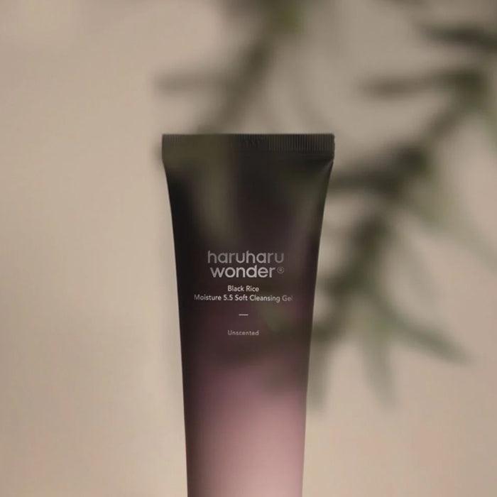 [Haruharu Wonder] Black Rice Moisture 5.5 Soft Cleansing Gel 100ml - Ballagrio