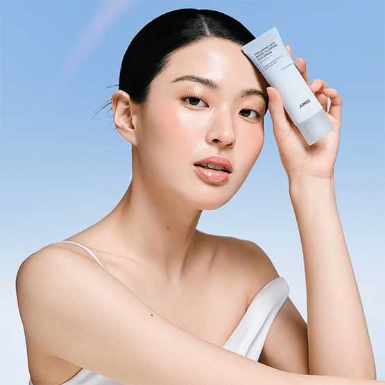 [Jumiso] Hyaluronic Acid Water-Plumping Sun Serum SPF 50+ PA++++ 40ml - Ballagrio