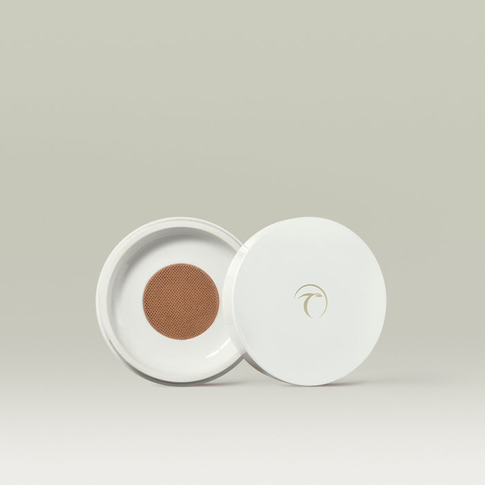 Shade 10 (Deep with warm golden undertones) / Mineral Foundation