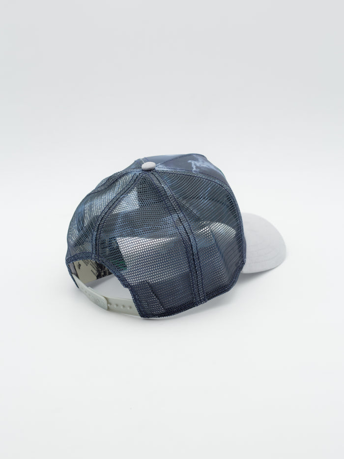Wolf In The Element Trucker Navy/Grey